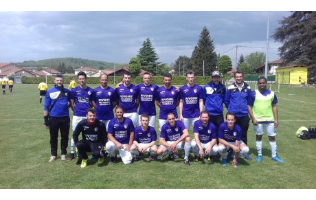 Seniors 3 : La montée est acquise lors du derby à MOS3R ! 